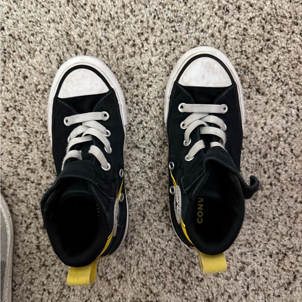 Converse Kids Black and Yellow High-Tops